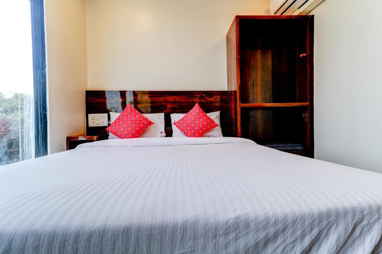 Hotel Prime Inn, Andheri West - Near Mumbai International Airport Zewnętrze zdjęcie